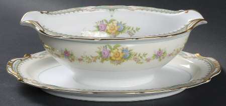 Goldconda Gravy Boat with Attached Underplate