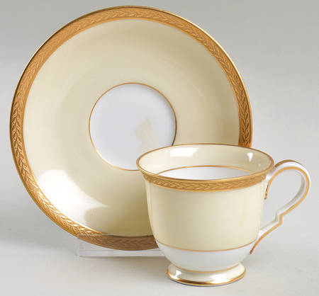 Goldcrest Footed Demitasse Cup & Saucer Set