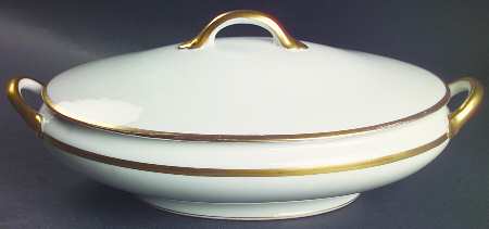 The Goldena Oval Covered Vegetable