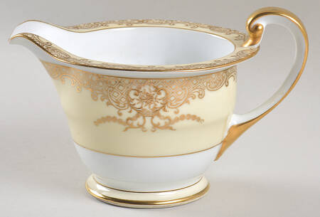 Goldenglo Creamer