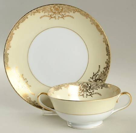 Goldenglo Footed Cream Soup Bowl & Saucer Set