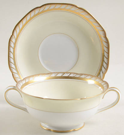 Goldesta Footed Cream Soup Bowl & Saucer Set