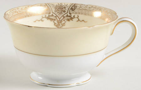 Goldette Footed Cup