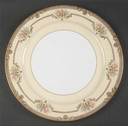 Goldfleur 14" Chop Plate (Round Platter)