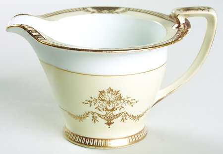 Goldier Creamer