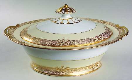 Goldinthia Round Covered Vegetable