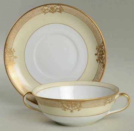 Goldinthia Flat Cream Soup Bowl & Saucer Set