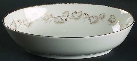 Goldivy 8" Oval Vegetable Bowl