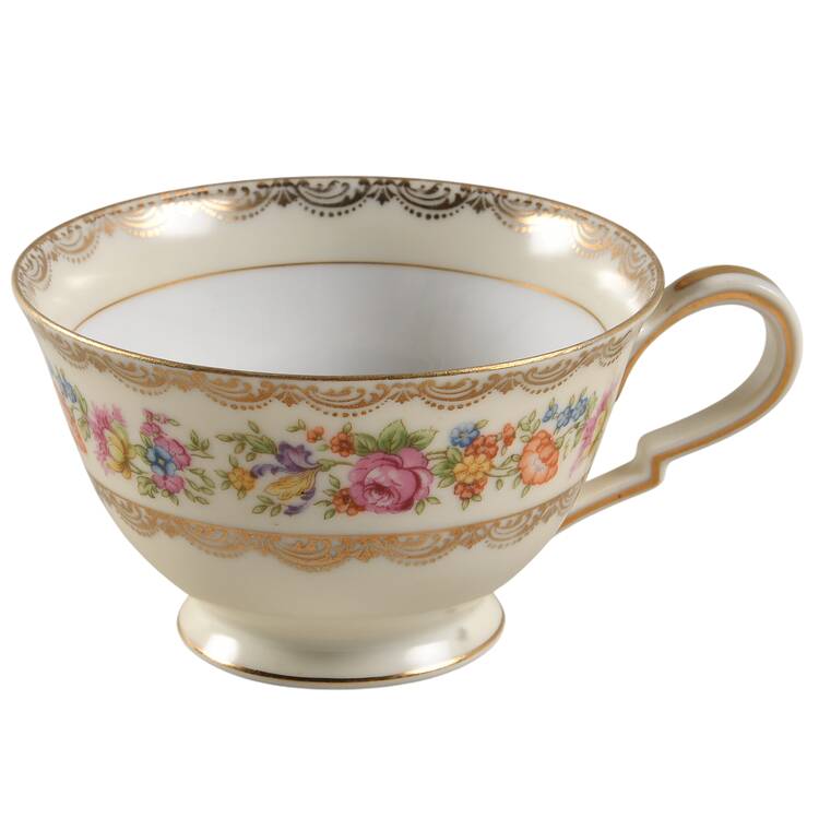Goldlace Footed Cup