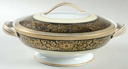 Goldlea Round Covered Vegetable