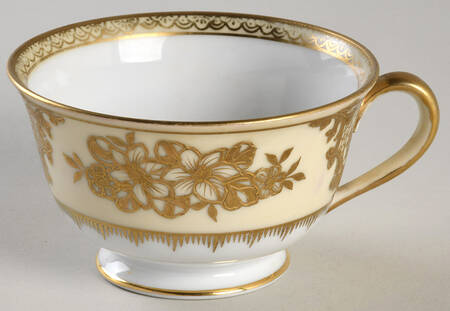 Goldlinda Footed Cup