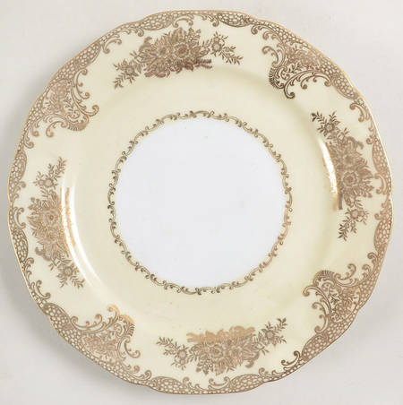 Goldlure Luncheon Plate
