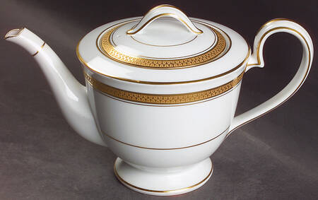 Goldridge Teapot & Lid