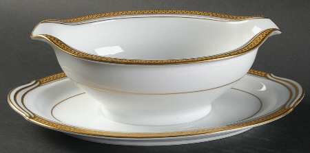 Goldridge Gravy Boat with Attached Underplate