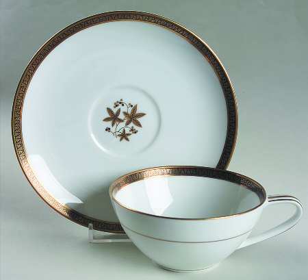 Goldston Flat Cup & Saucer Set