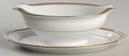 Goldwyn Gravy Boat with Attached Underplate