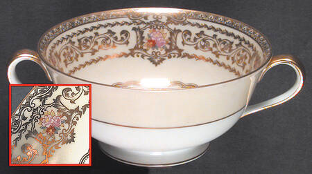 Goldyrinth Footed Cream Soup Bowl