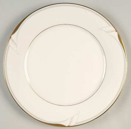 Golden Lily 12" Chop Plate (Round Platter)