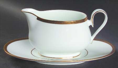 Golden Myth Gravy Boat & Underplate