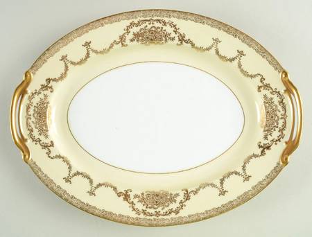 Gold Queen 11" Oval Serving Platter