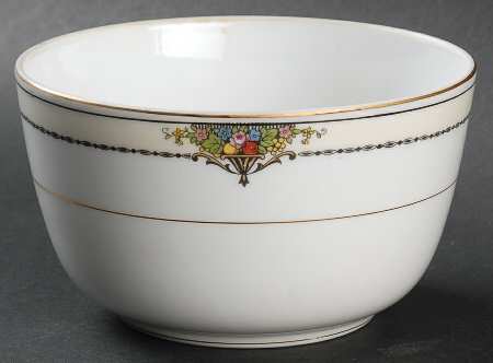 Gotham (Gold) Cranberry Bowl