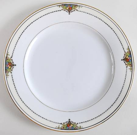 Gotham (Gold) Luncheon Plate