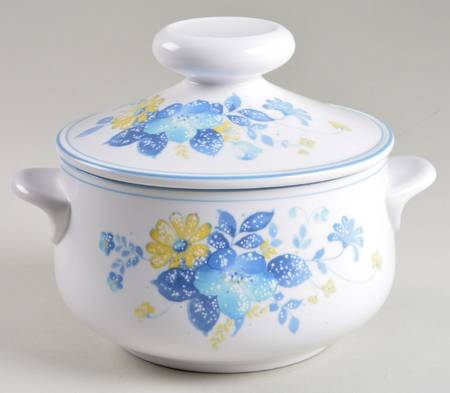 Good Times 1.25 Qt Round Covered Casserole