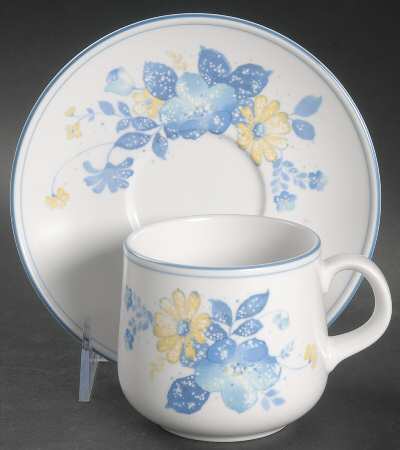 Good Times Flat Cup & Saucer Set