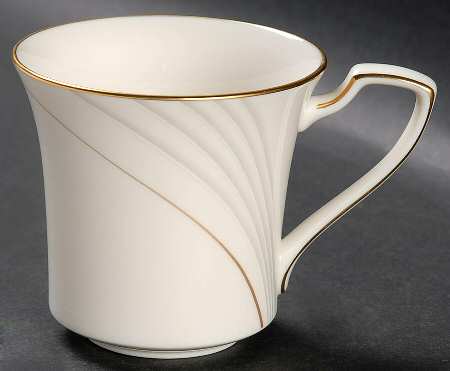 Golden Tide Flat Cup