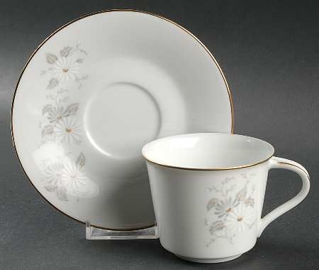 Grace Flat Cup & Saucer Set