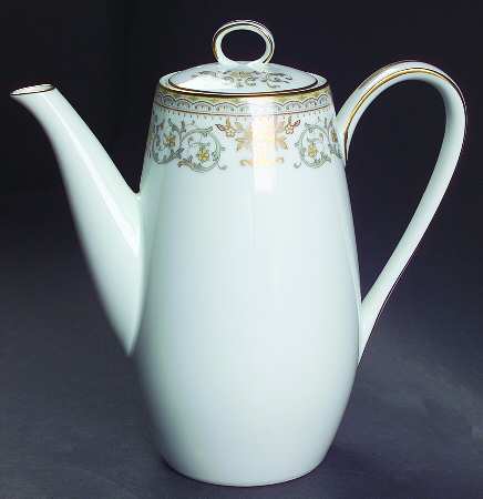 Gracelyn Small Coffee Pot & Lid