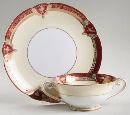 Graceland Footed Cream Soup Bowl & Saucer Set
