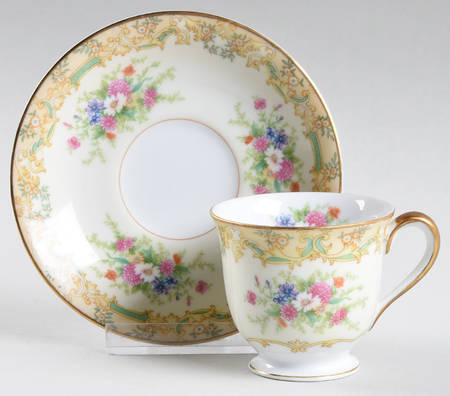 Gramatan Footed Demitasse Cup & Saucer Set