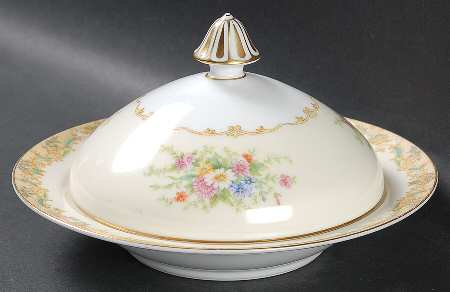 Gramatan Round Covered Butter