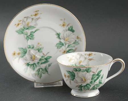 Gramercy Footed Cup & Saucer Set