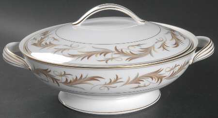 Granville Round Covered Vegetable