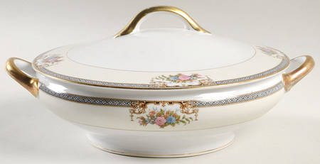 Grasmere Round Covered Vegetable