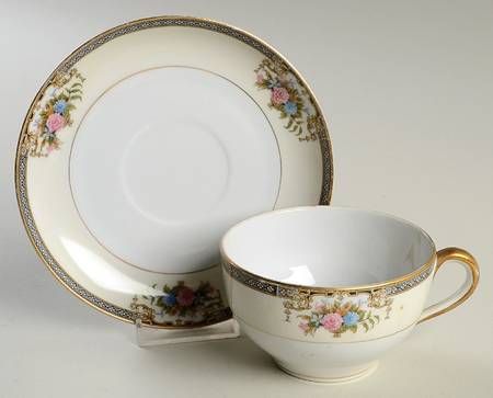 Grasmere Oversized Cup & Saucer Set