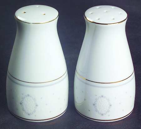Graymont Salt & Pepper Set