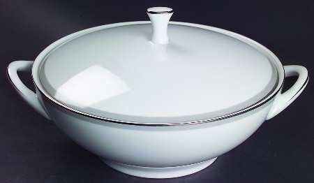 Graytone Round Covered Vegetable