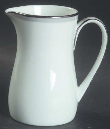 Graytone Creamer