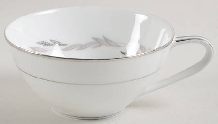 Graywood Flat Cup