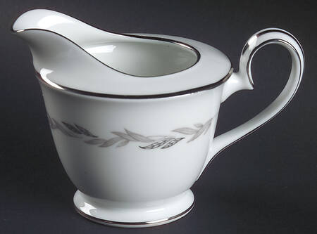Graywood Mini Creamer by Noritake