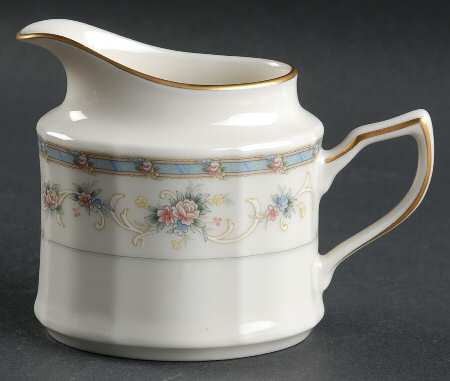 Greelay Creamer