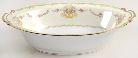 Greenbrier 10" Oval Vegetable Bowl