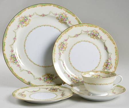 Greenbriar 5 Piece Place Setting
