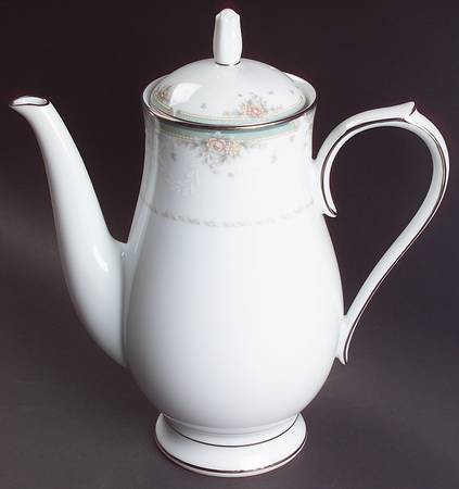 Greenbrier Coffee Pot & Lid