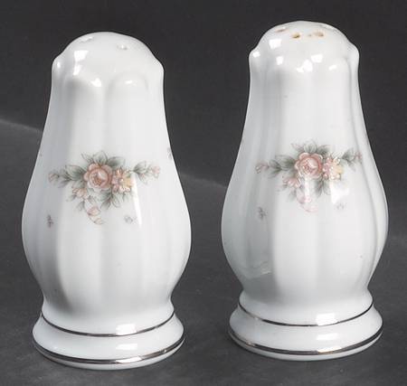 Greenbrier Salt & Pepper Set