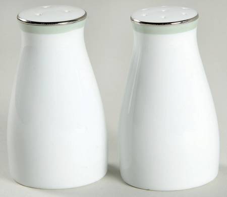 Greentone Salt & Pepper Set