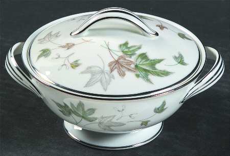 Greenwood Sugar Bowl & Lid